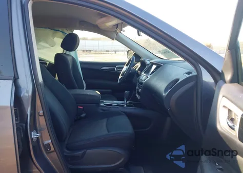 2017 Nissan Pathfinder S from USA, damaged, VIN 5N1DR2MN3HC637866